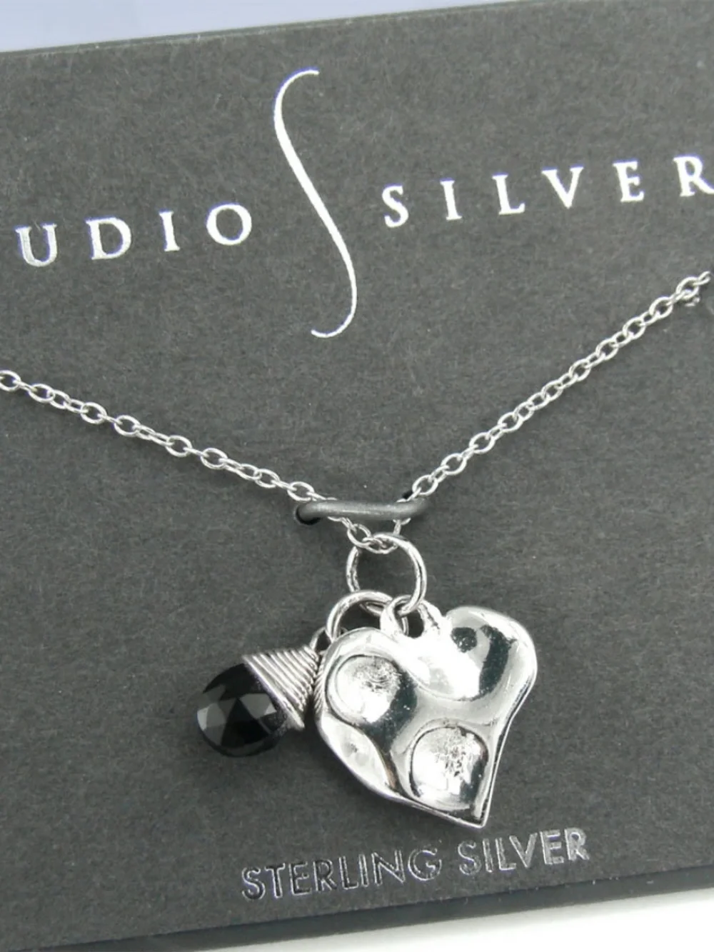 STUDIO SILVER Sterling SILVER Hammered HEART & Onyx Stone Charm PENDANT